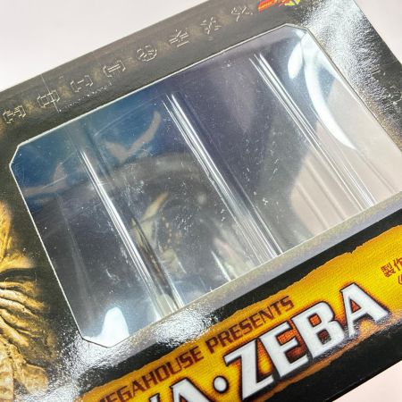  メガハウス ART WORKS MONSTERS 仮面ライダークウガ/ン・ダグバ・ゼバ フィギュア