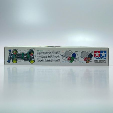   ミニ四駆 フルカウルミニ四駆シリーズ第2弾、スーパー1シャーシを採用した 1/32 ソニックセイバー タミヤ