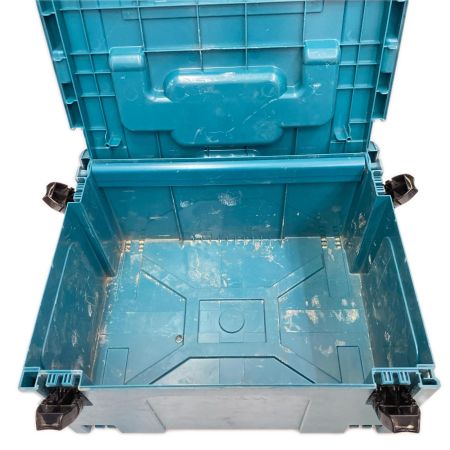 MAKITA マキタ 充電式マルノコ 18V HS474D