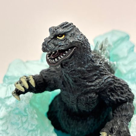 BANDAI 酒井ゆうじコンセプトワークス GODZILLA ゴジラ 現 キングコング対ゴジラ 1962 レアカラー フィギュア