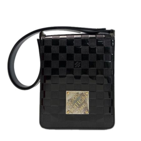 LOUIS VUITTON ルイヴィトン ダミエ・ヴェルニ /クラブ  M92127 ノワール ワンショルダーバッグ