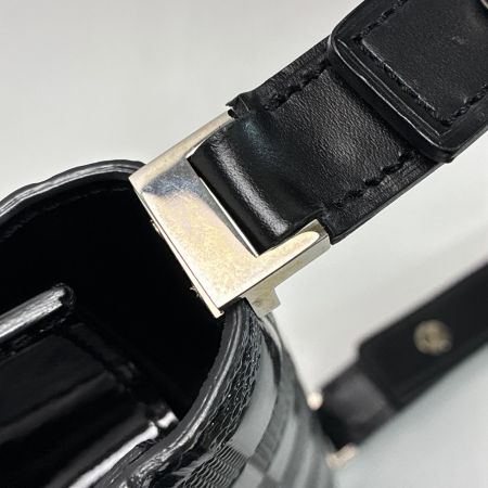 LOUIS VUITTON ルイヴィトン ダミエ・ヴェルニ /クラブ  M92127 ノワール ワンショルダーバッグ