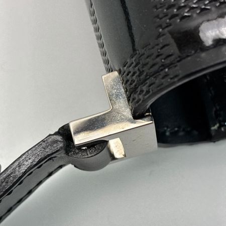 LOUIS VUITTON ルイヴィトン ダミエ・ヴェルニ /クラブ  M92127 ノワール ワンショルダーバッグ