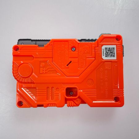 BANDAI 仮面ライダーゼロワン DXメモリアルプログライズキーセット SIDE A.I.M.S.＆ZAIA