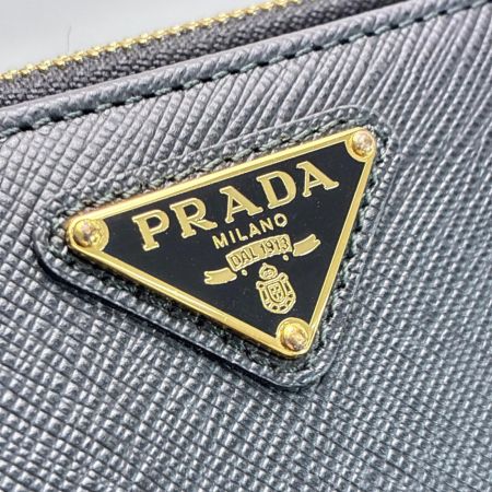 PRADA プラダ 工場番号75 1ML050 ブラック 2つ折り財布 レディース  ギャランティーカード 箱有
