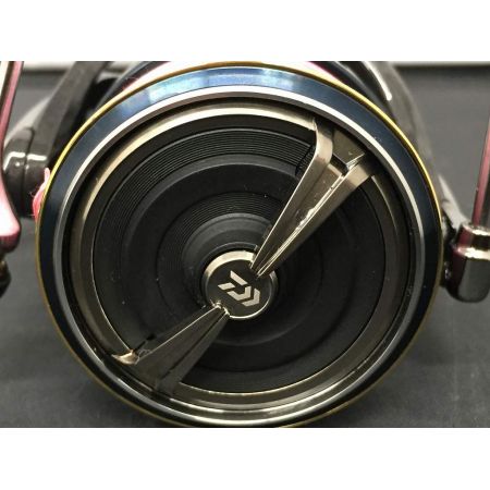  DAIWA ダイワ 19 セルテート 2019年モデル スピニングリール  LT4000-C シルバー
