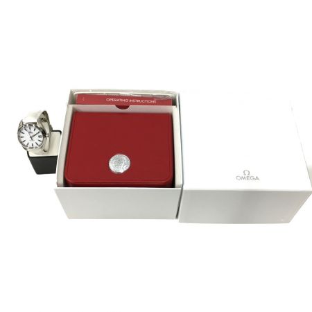  OMEGA オメガ シーマスター アクアテラ 231.13.39.21.54.001 ホワイト