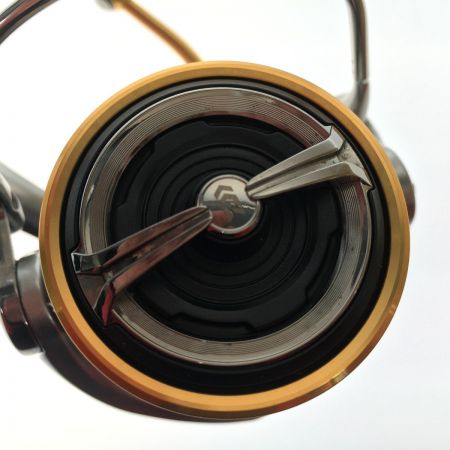  DAIWA ダイワ スピニングリール 18フリームス LT3000S-CXH ライン付属