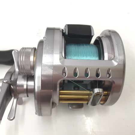 SHIMANO シマノ 09 カルカッタコンクエスト 200DC ベイトリール 02281