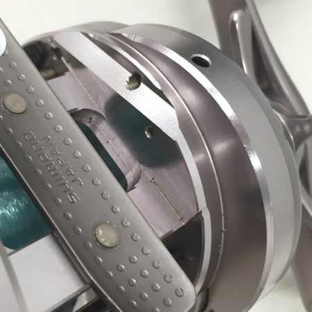  SHIMANO シマノ 09 カルカッタコンクエスト 200DC ベイトリール 02281