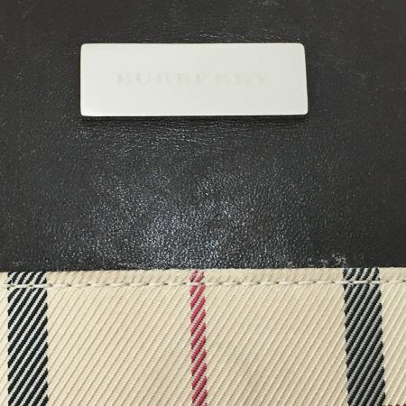  BURBERRY バーバリー ショルダーバッグ　ノバチェック プレートロゴ ブラウン