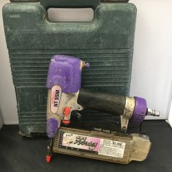 △△ HITACHI 日立 日立工機　55m　フィニッシュネイラ  仕上釘打機 常圧 NT 55M Bランク