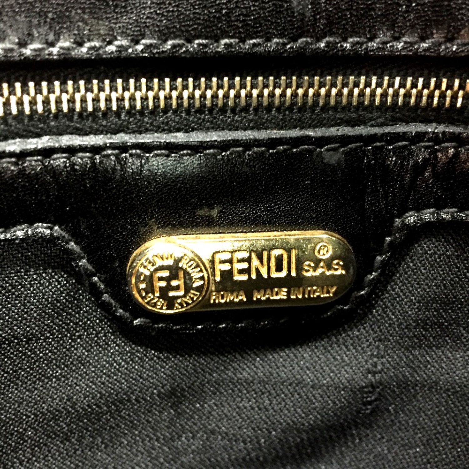 【美品】フェンディ　ハンドバッグ　FF　ロゴ金具　ナイロンキャンバス　ロゴライン