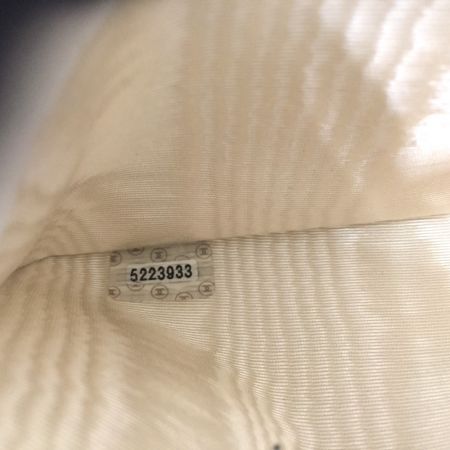  CHANEL シャネル キャビアスキン 長財布 ココマーク ギャランティカード付 ホワイト