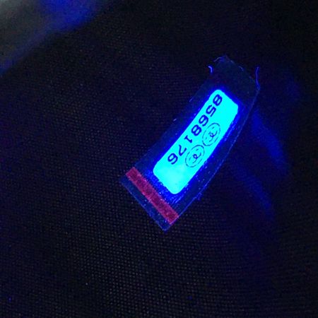  CHANEL シャネル キャビアスキン ココマーク 三つ折り財布 箱ギャランティーカード付 A13225Y01864 ブラック