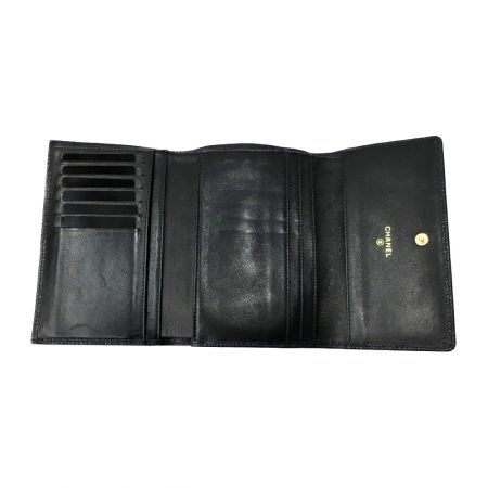  CHANEL シャネル キャビアスキン ココマーク 三つ折り財布 箱ギャランティーカード付 A13225Y01864 ブラック
