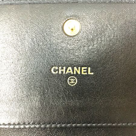  CHANEL シャネル キャビアスキン ココマーク 三つ折り財布 箱ギャランティーカード付 A13225Y01864 ブラック