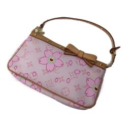 △△ LOUIS VUITTON ルイヴィトン モノグラムチェリーブロッサム ポシェット・アクセソワール M92007 チェリーブロッサム Aランク