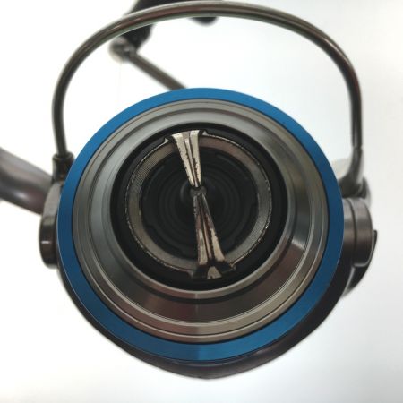  DAIWA ダイワ スピニングリール 17Xファイア 3012H 箱、ライン付属