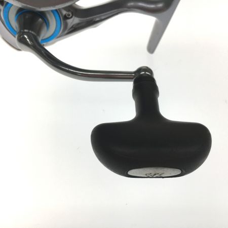  DAIWA ダイワ スピニングリール 17Xファイア 3012H 箱、ライン付属