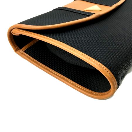  Yves Saint Laurent イブサンローラン セカンドバッグ ブラック×ブラウン