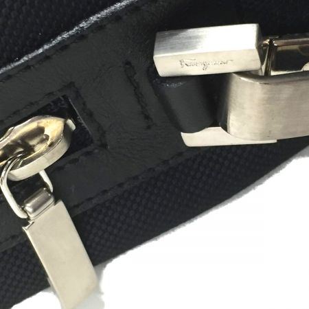  Salvatore Ferragamo サルヴァトーレフェラガモ セカンドバッグ AU 24 0584 ブラック