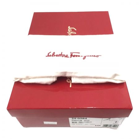  Salvatore Ferragamo サルヴァトーレフェラガモ セカンドバッグ AU 24 0584 ブラック