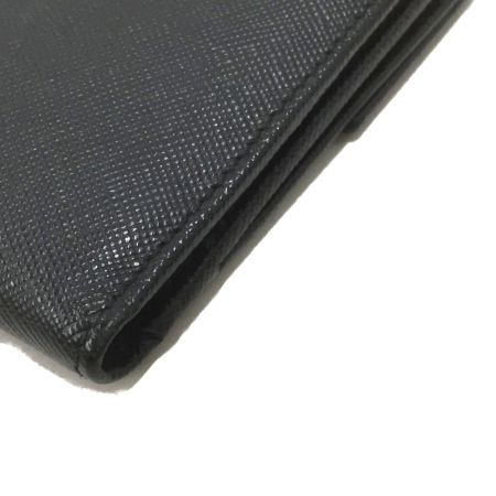  Salvatore Ferragamo サルヴァトーレフェラガモ AQ-220117 ガンチーニ 財布 AQ-220117 ブラック