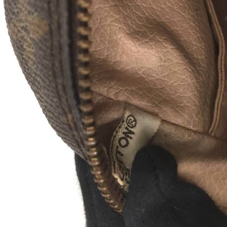  LOUIS VUITTON ルイヴィトン トゥルース・トワレット23 モノグラム コスメポーチ M47524