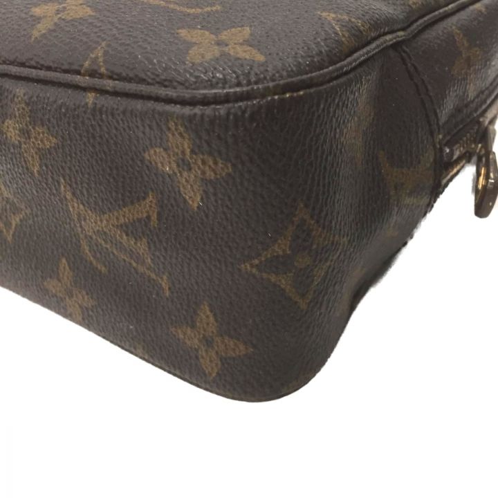 LOUIS VUITTON ルイヴィトン トゥルース・トワレット23 モノグラム 
