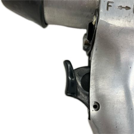 不明 エアツール エアインパクトレンチ  不明 ライトグレー