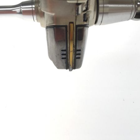  SHIMANO シマノ スピニングリール TWINPOWER Mg2500S 01983 グリップカスタム済 ライン付属