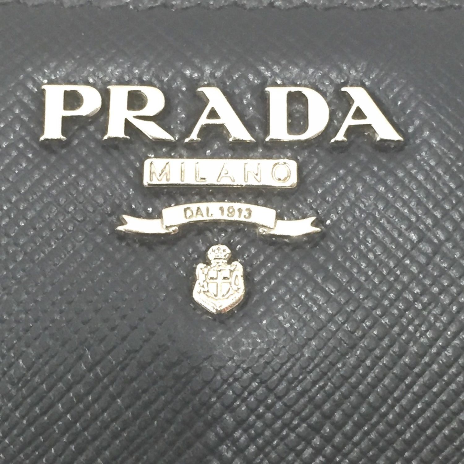 中古】 PRADA プラダ 1ML506 ラウンドファスナー財布 サフィアーノ