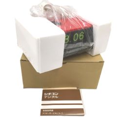 △△ CITIZEN シチズン レトロデジタル電気時計 ハイリーフ・カーチス(3) 5RD025 レッド Sランク