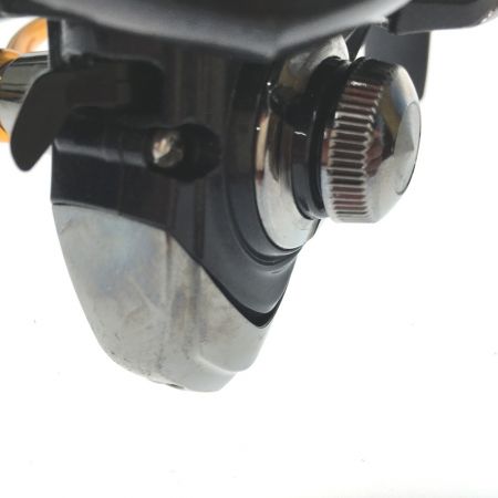  DAIWA ダイワ スピニングリール  REVROS LT3000D-C ライン付属