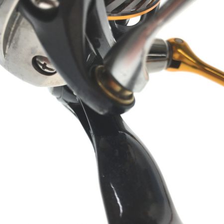  DAIWA ダイワ スピニングリール  REVROS LT3000D-C ライン付属