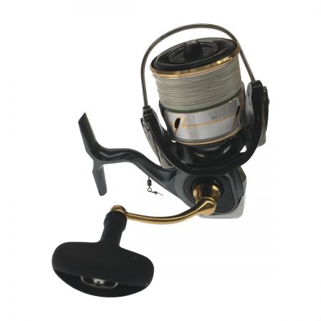  DAIWA ダイワ スピニングリール ルビアス LUVIAS LT4000 ライン付属