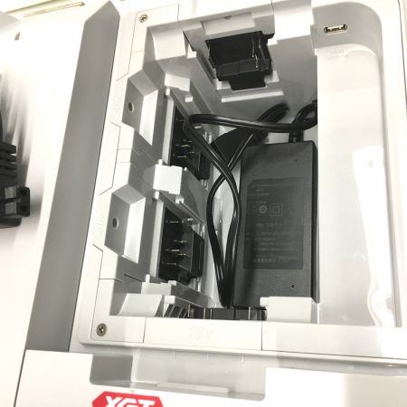  MAKITA マキタ 保冷温庫 コードレス式 cw001gz グリーン 18v