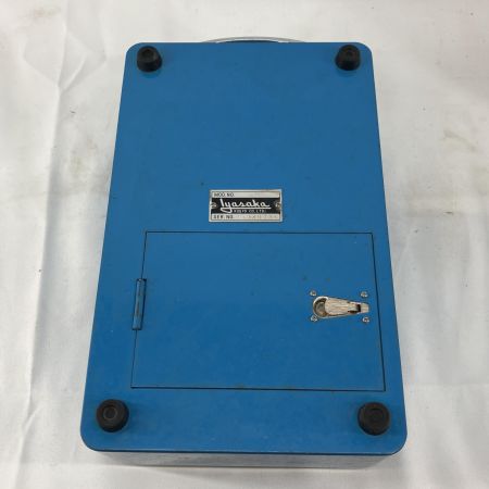 イヤサカ ディーゼルエンジン回転計 DET-3B シルバー×ブルー