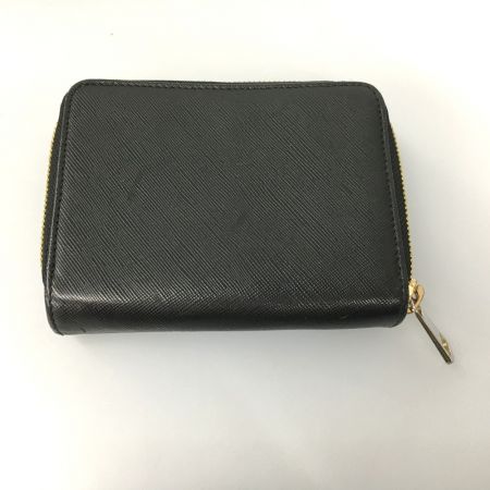  A.P.C アーペーセー Emmanuelle Compact Wallet エンボスレザー ブラック