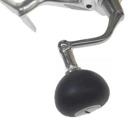  SHIMANO シマノ スピニングリール ストラディック C5000XG 04025 箱/ライン付