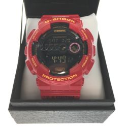△△ CASIO カシオ G-SHOCK GD-100 レッド シャア・アズナブル カスタム ガンダム35周年コラボモデル 箱付 Aランク