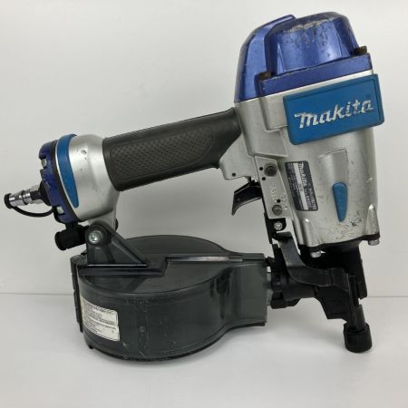 ЗЗ MAKITA マキタ 50mm 常圧 サイディング用エア釘打ち機 ケース付 AN552 ブルー
