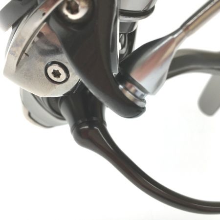  DAIWA ダイワ スピニングリール 18カルディア LT2500-XH グリップカスタム済 ライン、外箱付属