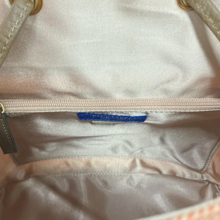   ブルーレーベルクレストブリッジ　リュック　チェック　タグ付 55104-501-12 ピンク