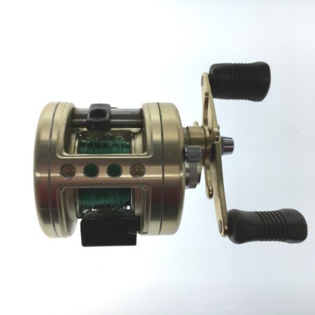  SHIMANO シマノ 両軸リール ｶﾙﾀｯﾀ200XT RH380 右ハンドル (ライン付属)