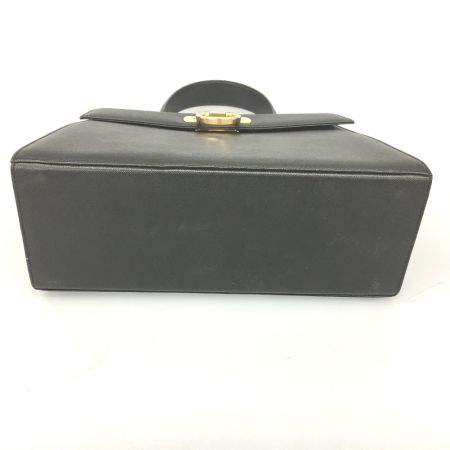  Salvatore Ferragamo サルヴァトーレフェラガモ 2WAYショルダーバッグ ガンチーニ  レザー AF-21 ブラック