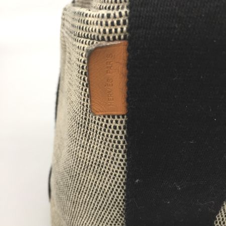  HERMES エルメス  ハンドバッグ　サクソーPM グレー×ブラック