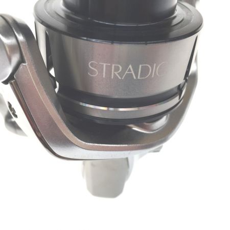  SHIMANO シマノ スピニングリール 19ストラディック 04025 外箱付属