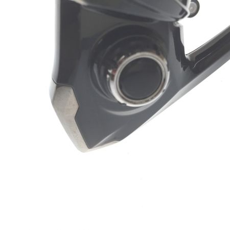  SHIMANO シマノ スピニングリール 19ヴァンキッシュ 03961 外箱、ライン付属